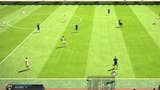 Zvláštní chyba FIFA 15, že všichni hráči utečou do středového kruhu