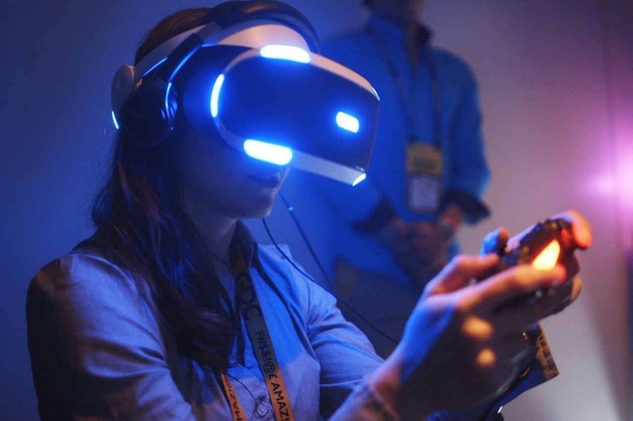 Sony: 'Bijna alle PlayStation VR-games speelbaar met DualShock'