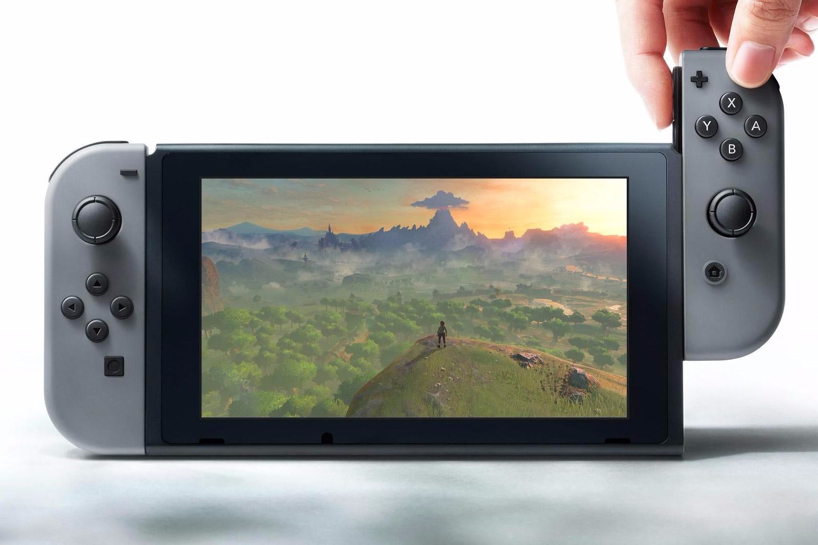 Which nintendo switch has clearance the better battery life