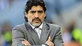 Continua lo scontro tra Maradona e Konami, da oggi con più Barcellona