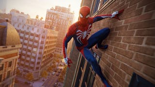 Gameplay ze Spider-Man prezentuje skradanie i walkę z Kingpinem