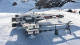 Ein lebensgroßer Lego Star Wars X-Wing ist auf dem längsten Gletscher der Alpen gelandet
