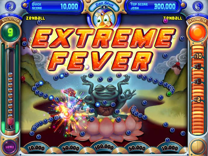 A Peggle screen with "EXTREME FEVER" written at the top.