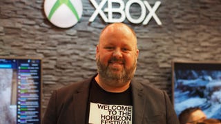 Aaron Greenberg dá os parabéns à Sony, mas relembra que a Xbox é a consola mais poderosa