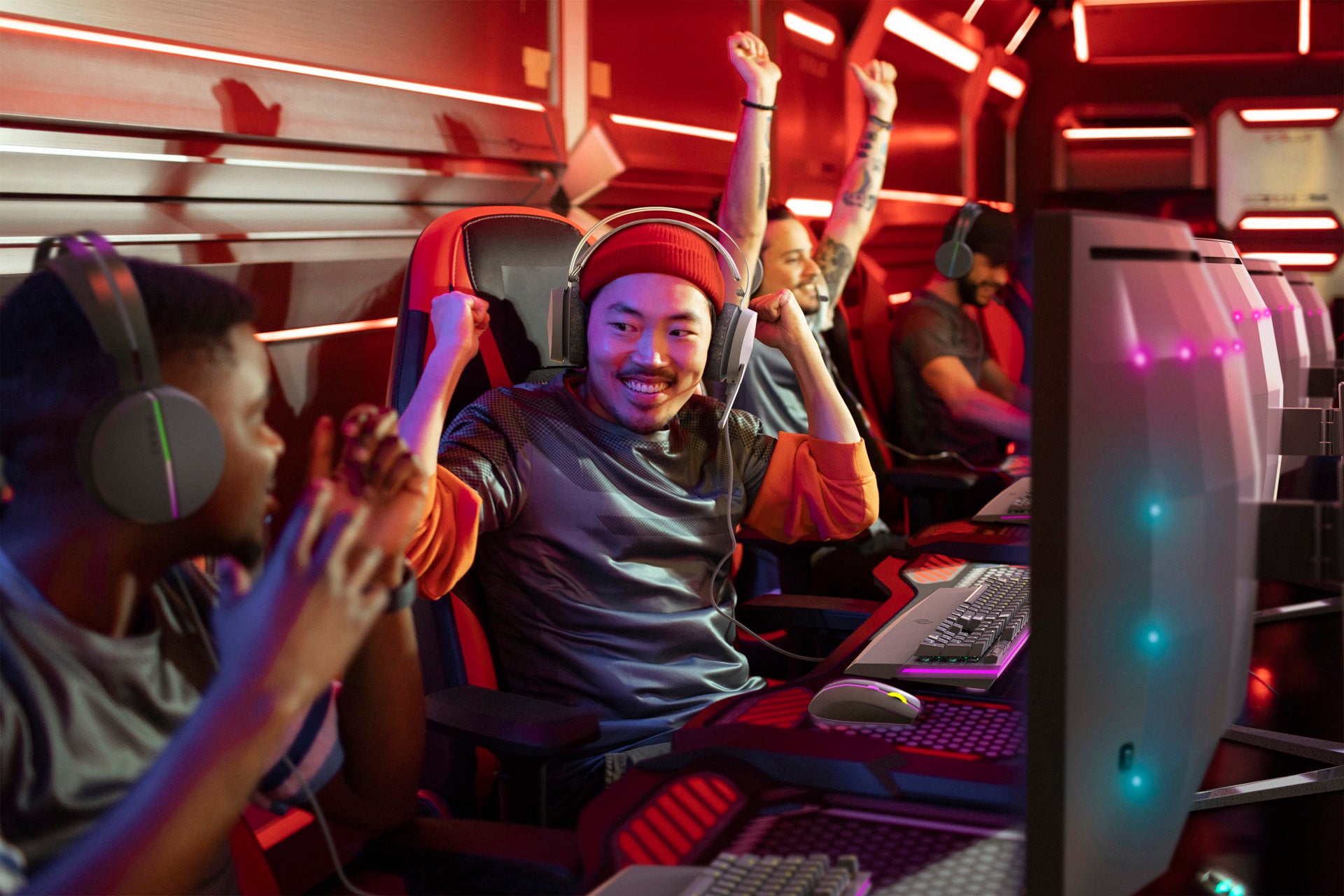 philips evnia peripherals and monitors