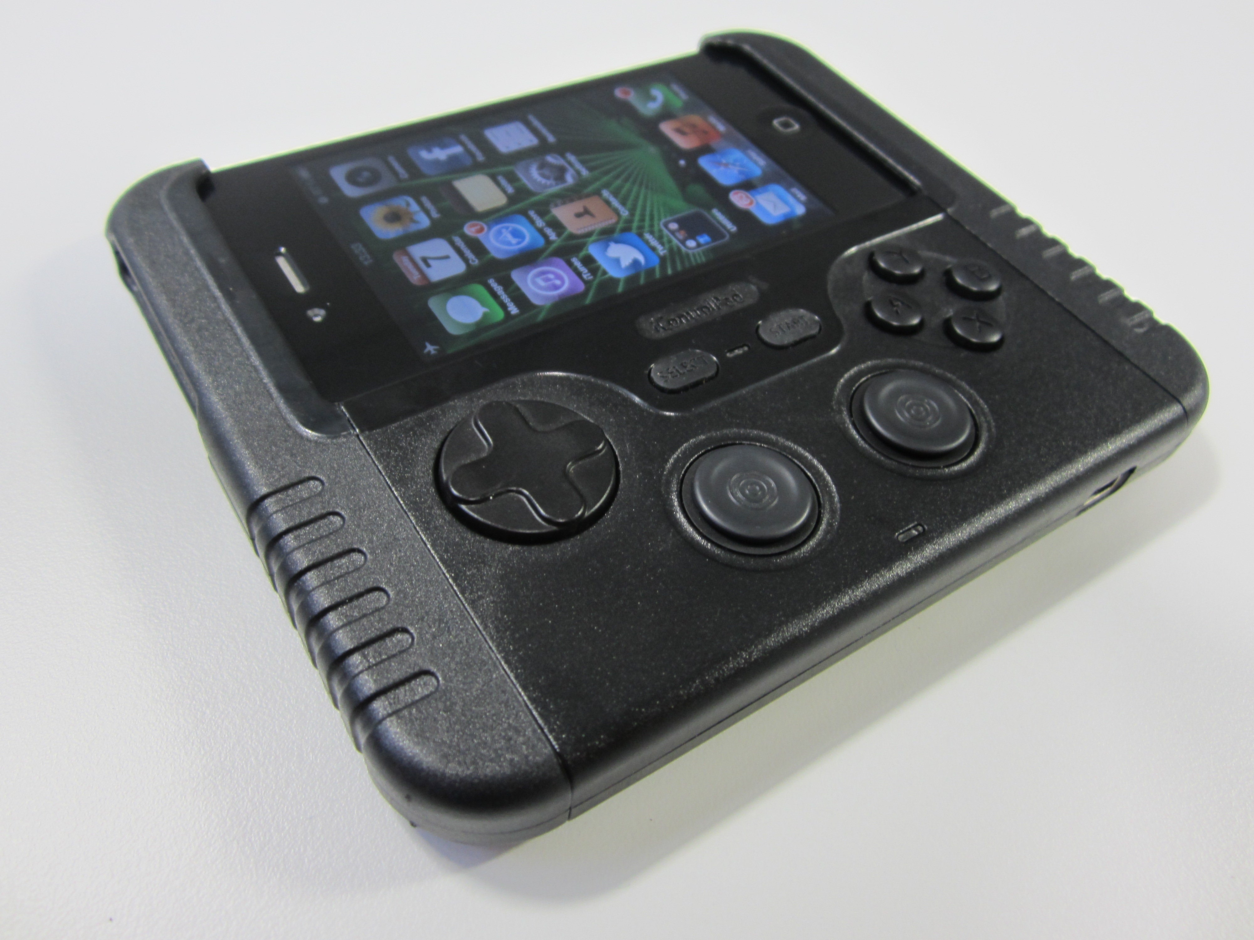 Mobile Controller Group Test | Eurogamer.net