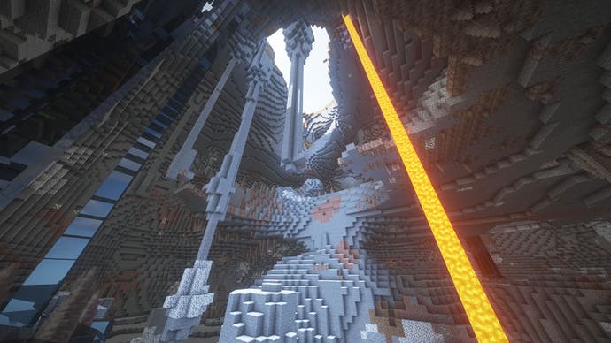 Der Blick vom Boden einer Minecraft-Höhle nach oben auf das Sonnenlicht, das durch die Höhlenöffnung darüber dringt.