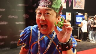 Yoshinori Ono sem orçamento e pessoal para Street Fighter V