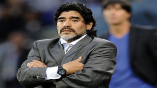 Slavný fotbalista Diego Maradona chce zažalovat Konami