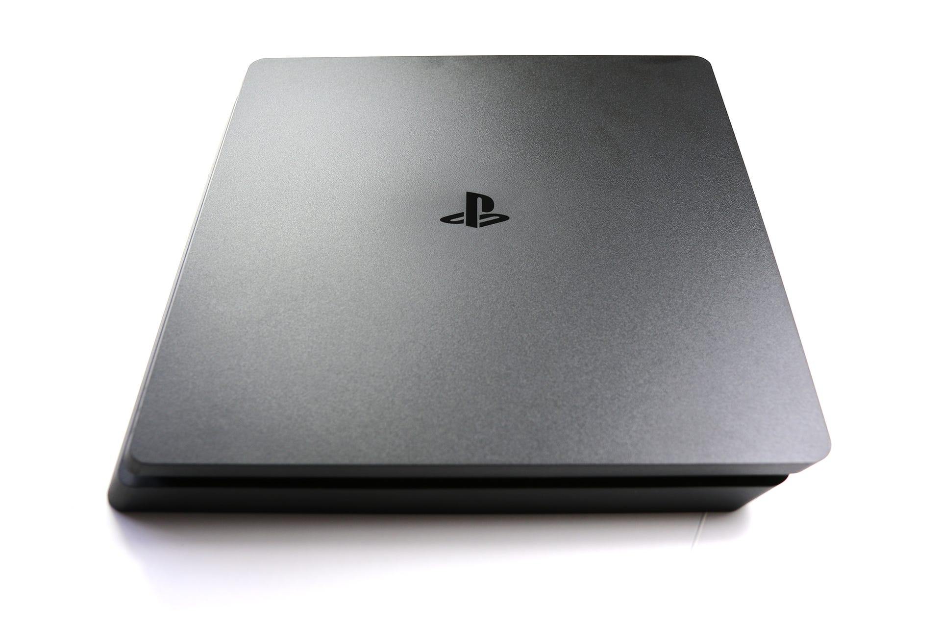Ps4 under deals 2000