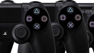 PlayStation 4 supports 4 controllers