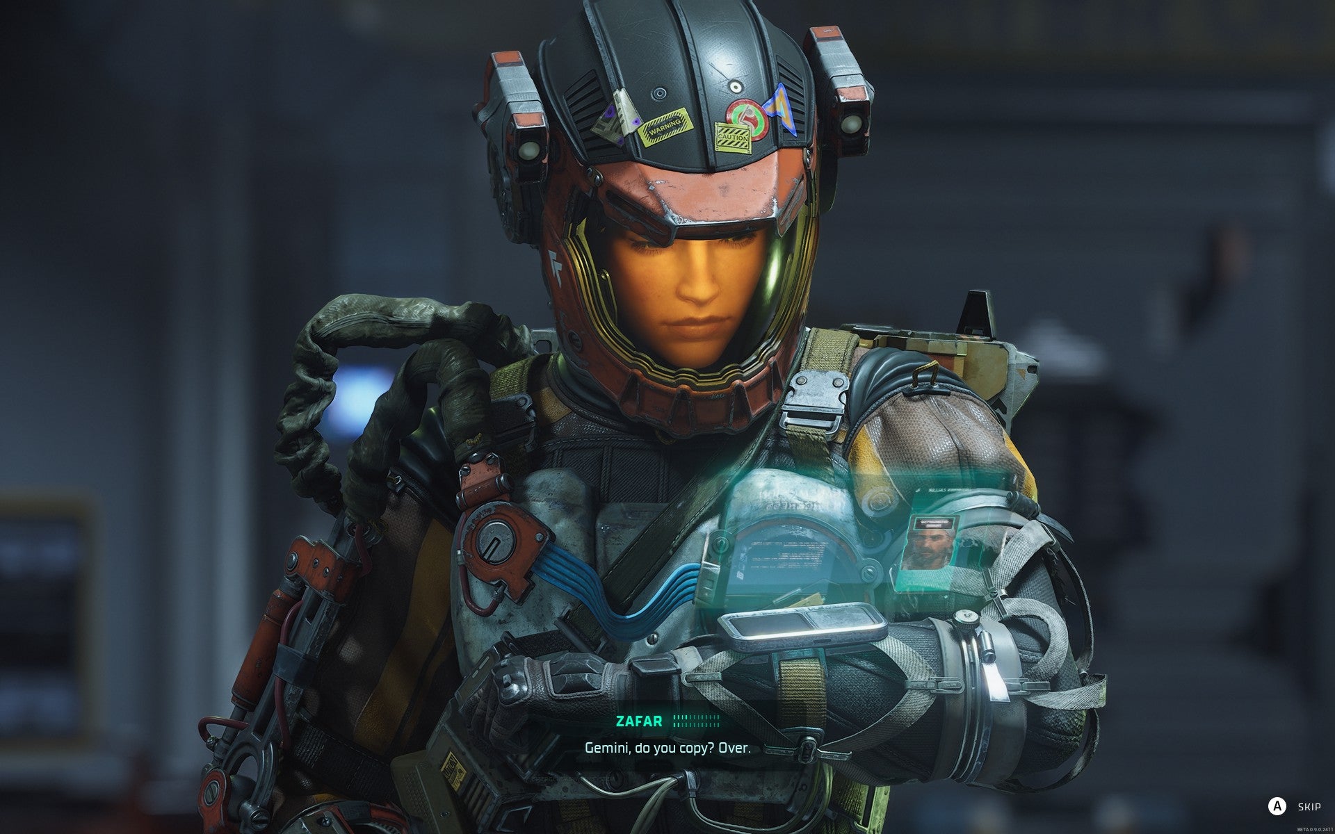 The female player character in full spacesuit armour with a helmet, looking at a pop-up holographic display on their wrist, from The Expanse: Osiris Reborn.