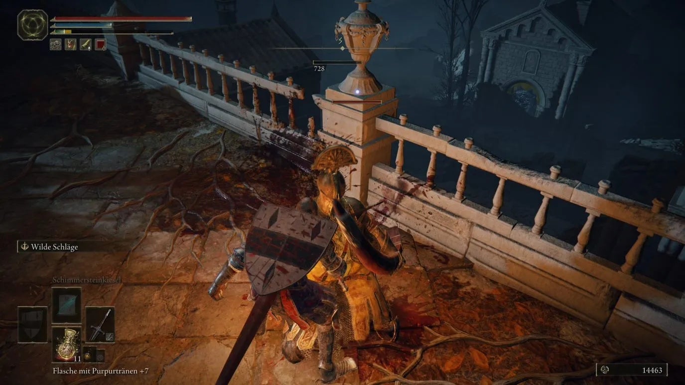 A Leyndell knight next to the giant dragon wing.