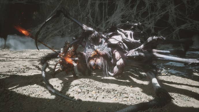 Battling the Violet Spider, matriarch of the spider sisters in Black Myth: Wukong.