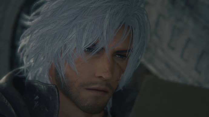 Clive from Final Fantasy 16 in close up but with white hair looking like Dante from Devil May Cry