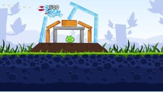 Angry Birds disponibile su Facebook