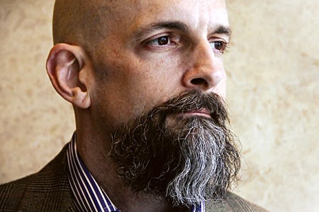 Jogo de espadas de Neal Stephenson com sucesso no Kickstarter ...