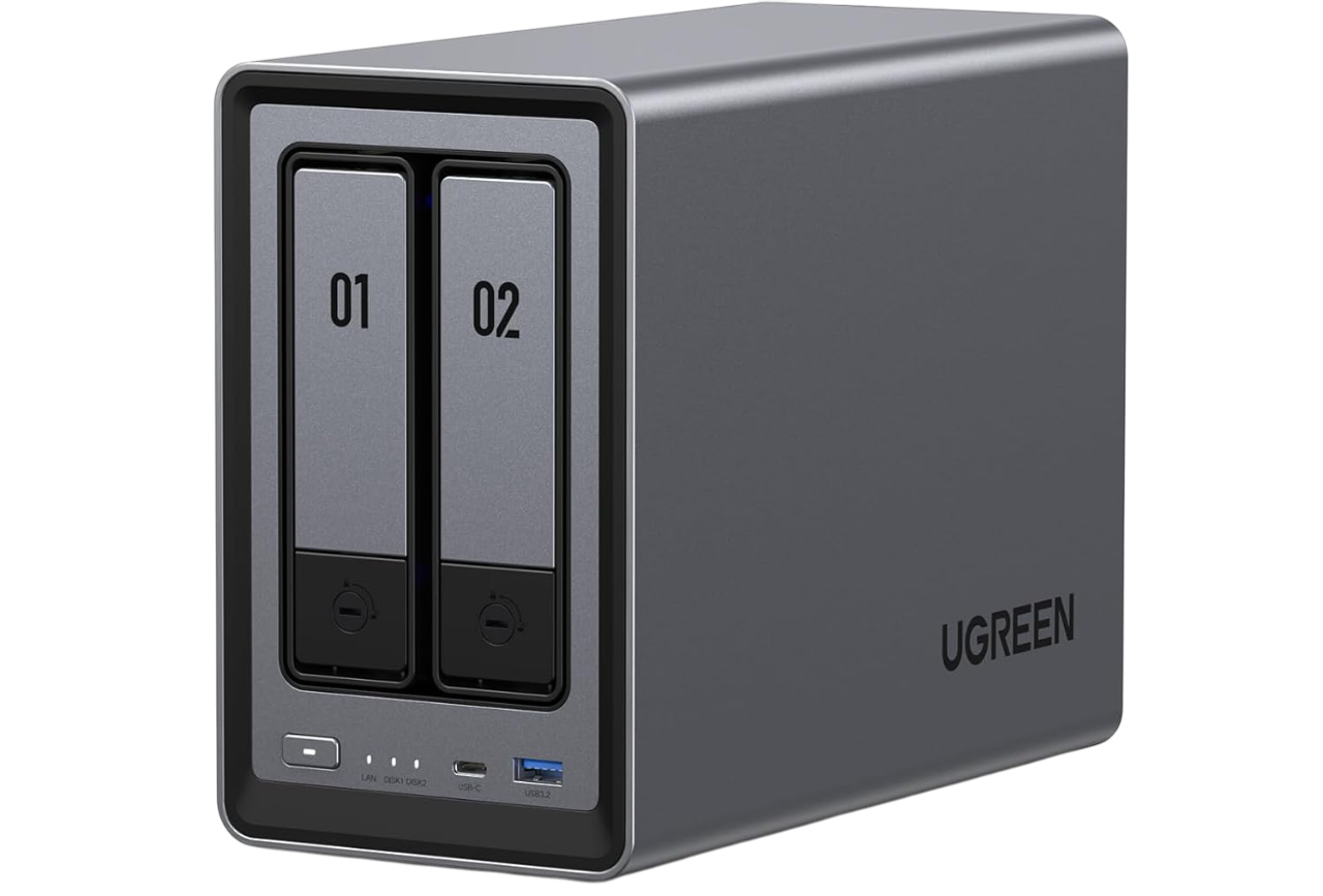 UGREEN NASyne DXP2800と8TB WD Red Plusセット The Ugreen NASync DXP2800 is a great NAS for beginners