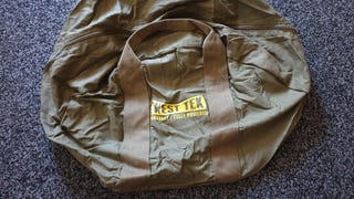 7 meses depois, a Bethesda entrega os sacos de Fallout 76