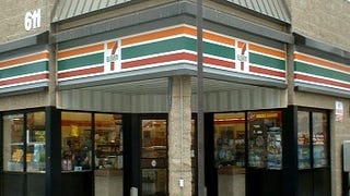 US 7-Eleven stores to start selling used games in September