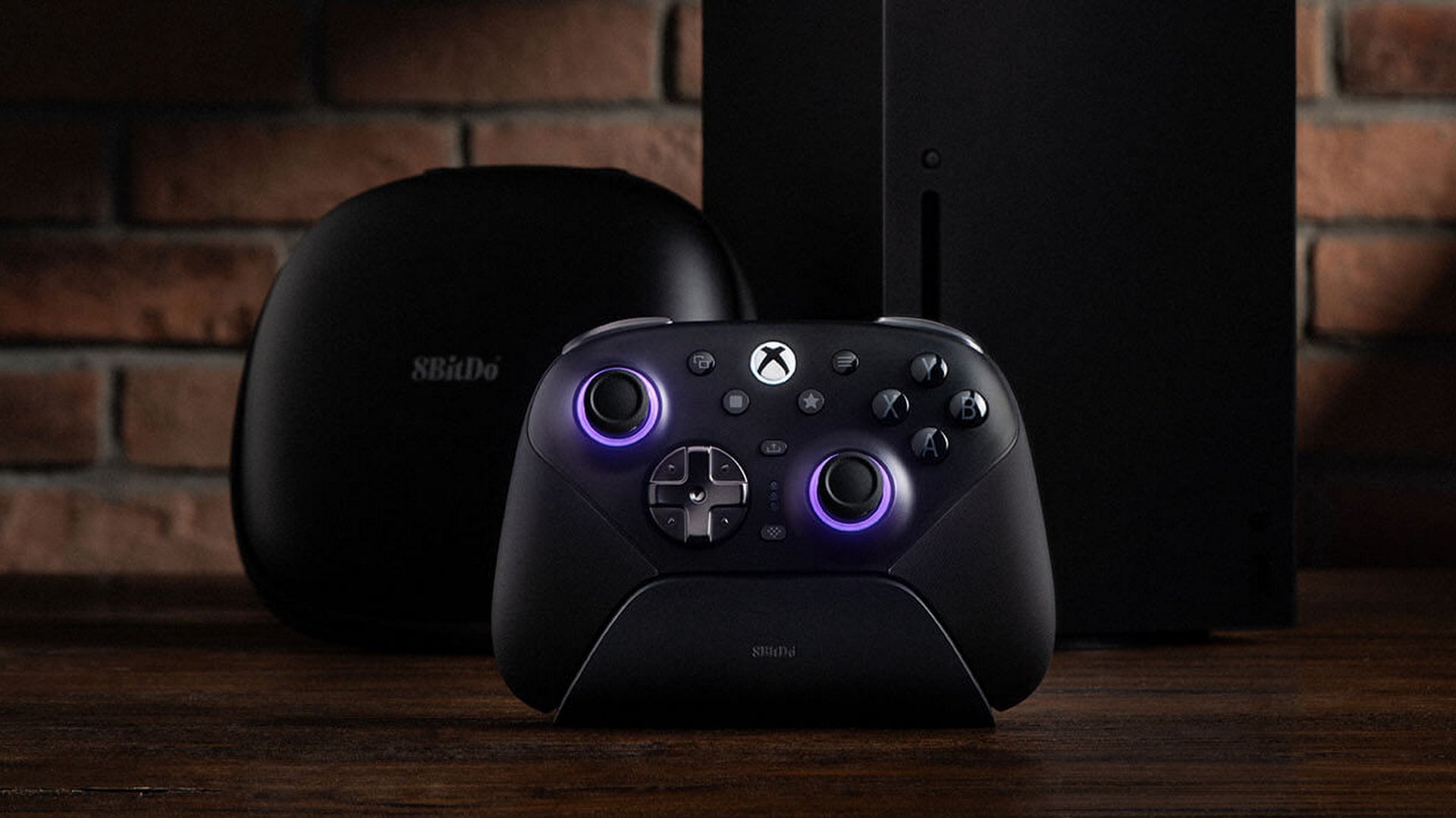 8BitDo Ultimate 3E Controller for Xbox debütiert mit modularen Schaltern und TMR-Sticks in Europa