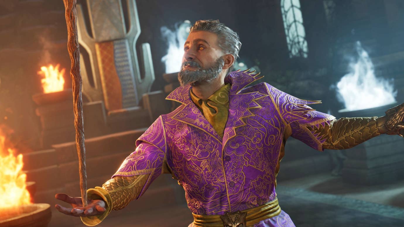 Un personnage masculin portant une veste violette dorée et tenant un bâton en équilibre dans Oblivion Remastered