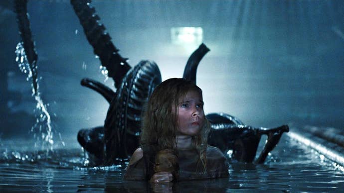 Aliens (1986) - Newt gets abducted