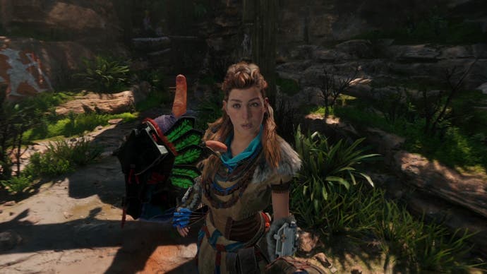 Close up of Aloy with player hand in Horizon Call of the Mountain