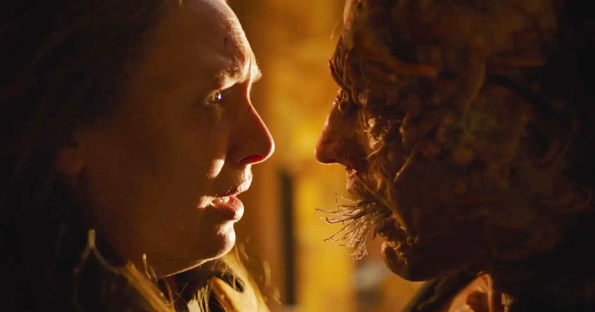 Of course The Last of Us recap trailer includes that infected kiss Of course The Last of Us recap trailer includes that infected kiss