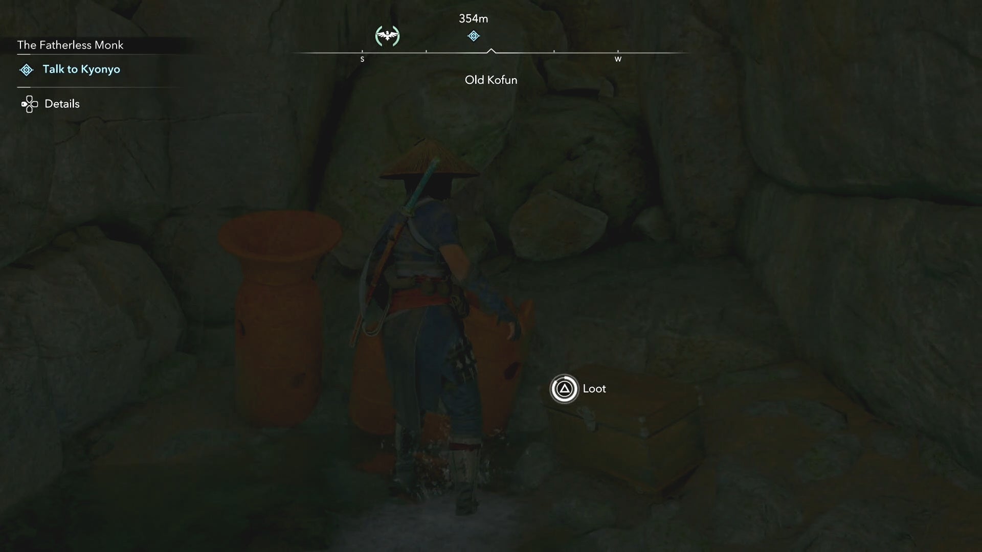 Naoe looting a chest inside the Old Kofun in Assassin&rsquo;s Creed Shadows.