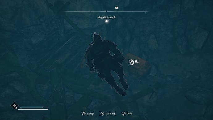 Yasuke looking at a underwater chest inside the megalithic vault Kofun in the Shadows of Creed of Assassin.