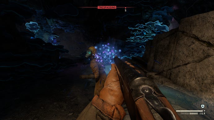 Blasting a Thrall with a hunting shotgun in Atomfall.