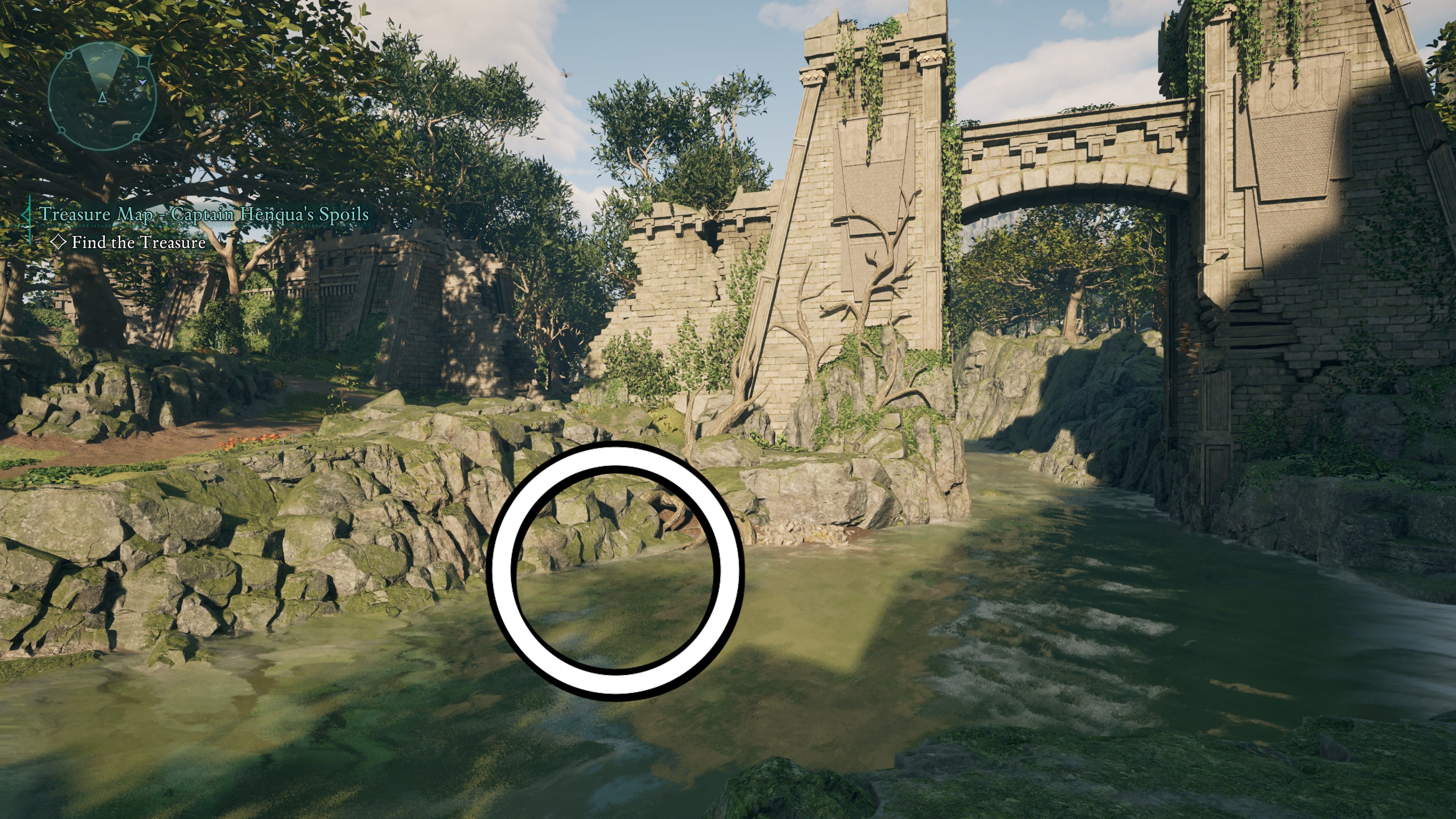 Circle showing the underwater cove that leads to Captain Henqua&rsquo;s Spoils treasure in Avowed.