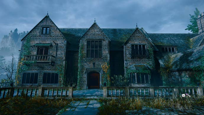 The player looks at the exterior of the safehouse in Call of Duty: Black Ops 6