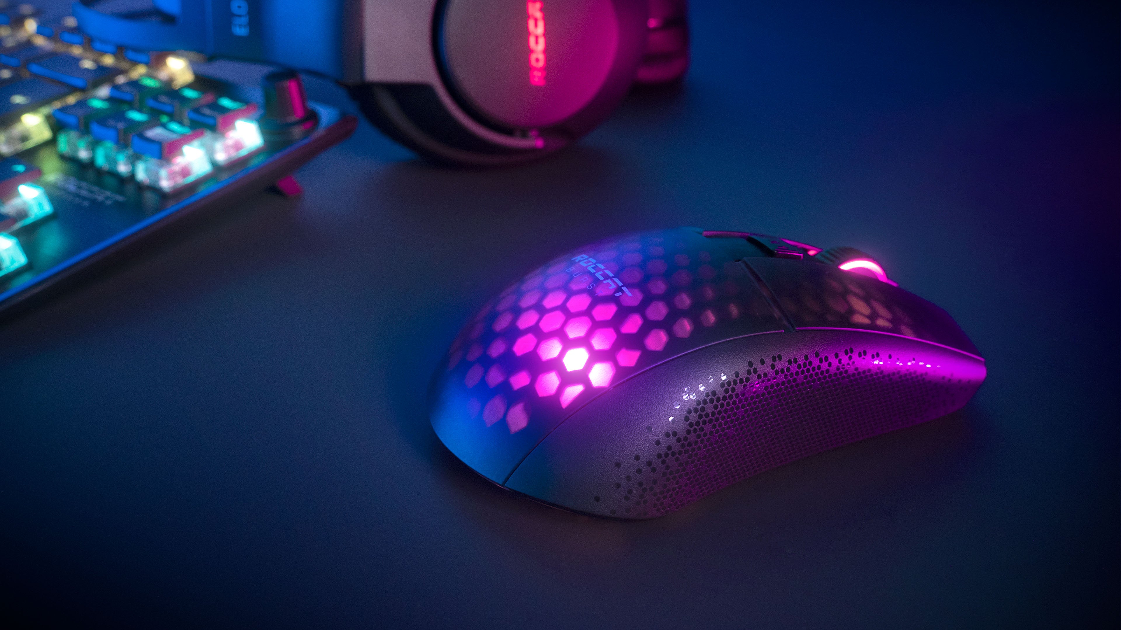 Roccat Burst Pro Air review - Het beste van beide werelden