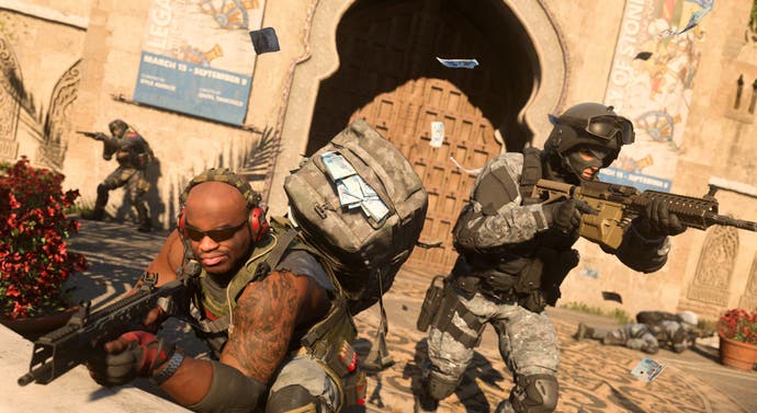 Wie ihr in Call of Duty: Modern Warfare 2 zwischen Killstreaks und Scorestreaks wechselt.