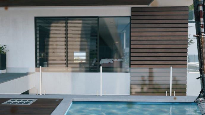 Dead Island 2 screenshot showing the breakable windows looking into the Master Bedroom.