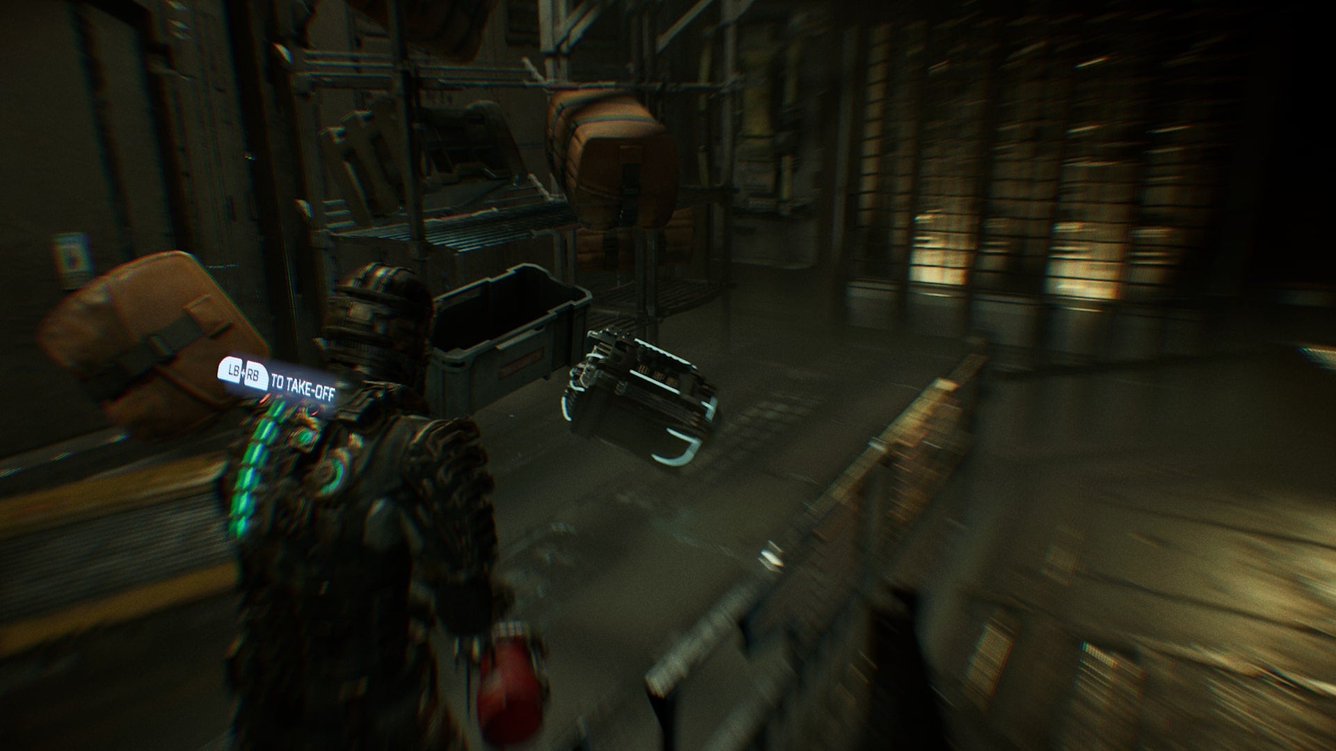 Isaac retrieves a power cell in Dead Space - 6