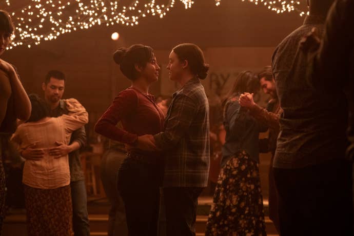 Dina and Ellie dance and hold each other close in second season of The Last of Us