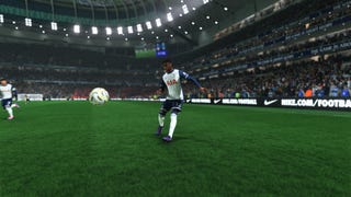 Destiny Udogie crossing the ball for Spurs in EA Sports FC 25.