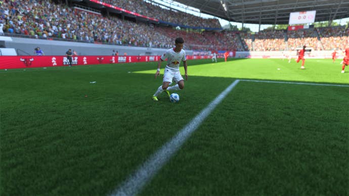 Antonio Nusa, one of EA Sports FC 25’s best wonderkids, dribbles into the box for RB Leipzig.