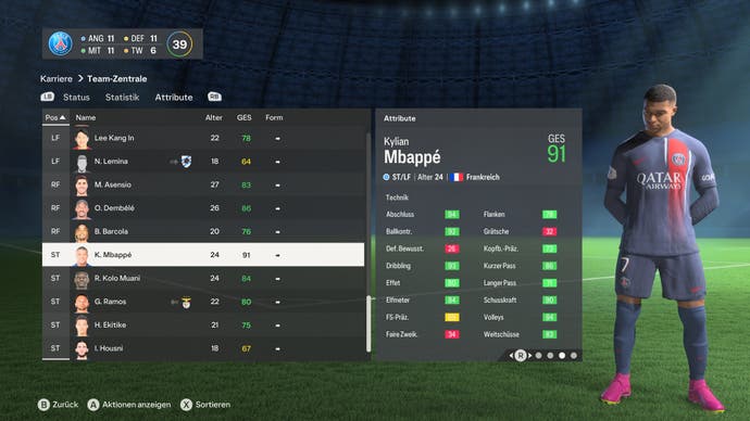 Ein Bildschirm in EA Sports FC 24, der die Spielerwerte von Kylian Mbappe anzeigt.