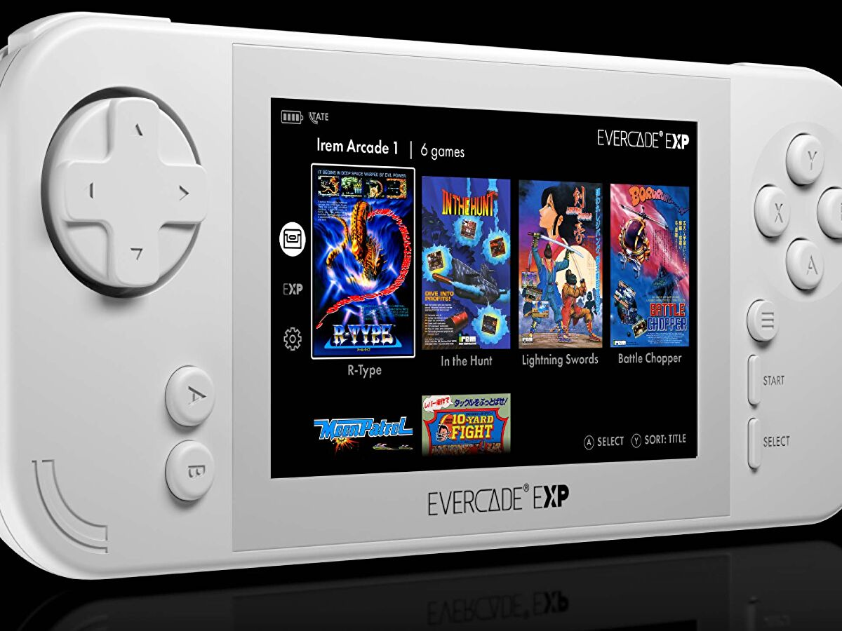 Evercade s new EXP handheld includes 18 Capcom games built in
