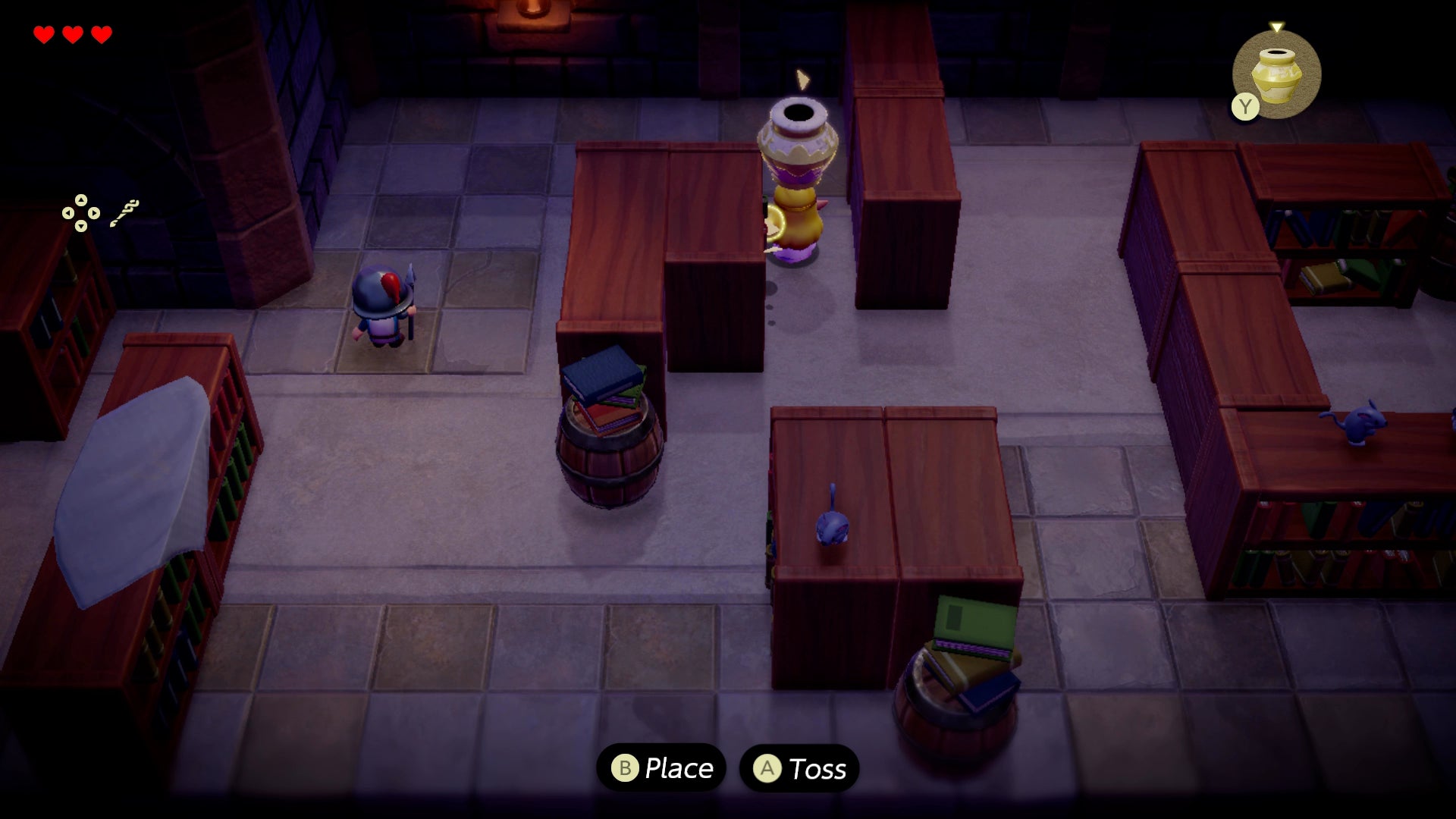 Zelda throwing a pot to distract a guard in Zelda: Echoes of Wisdom. - 6