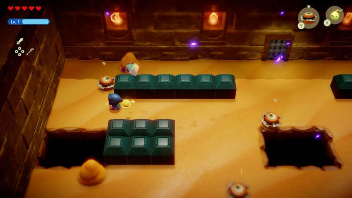 Princess Zelda fighting a shadow version of Link in the Gerudo Sanctum in Zelda: Echoes of Wisdom.