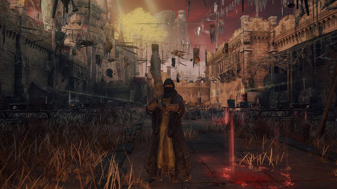 The player holds the Ruins Greatsword while standing in Redmane Castle Plaza in Elden Ring