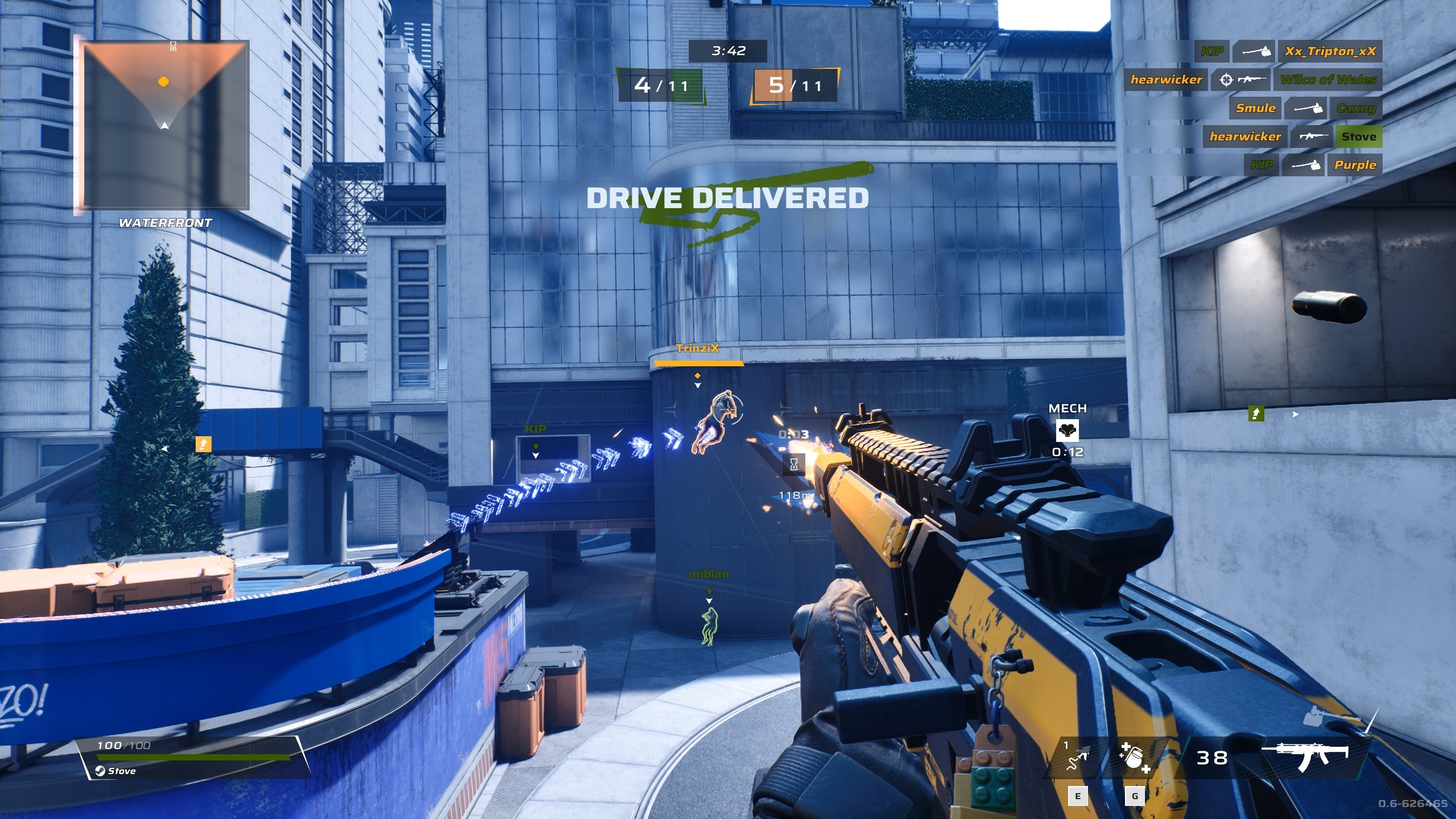 Shooting an escaping enemy who's carrying the drive in the Empulse demo.