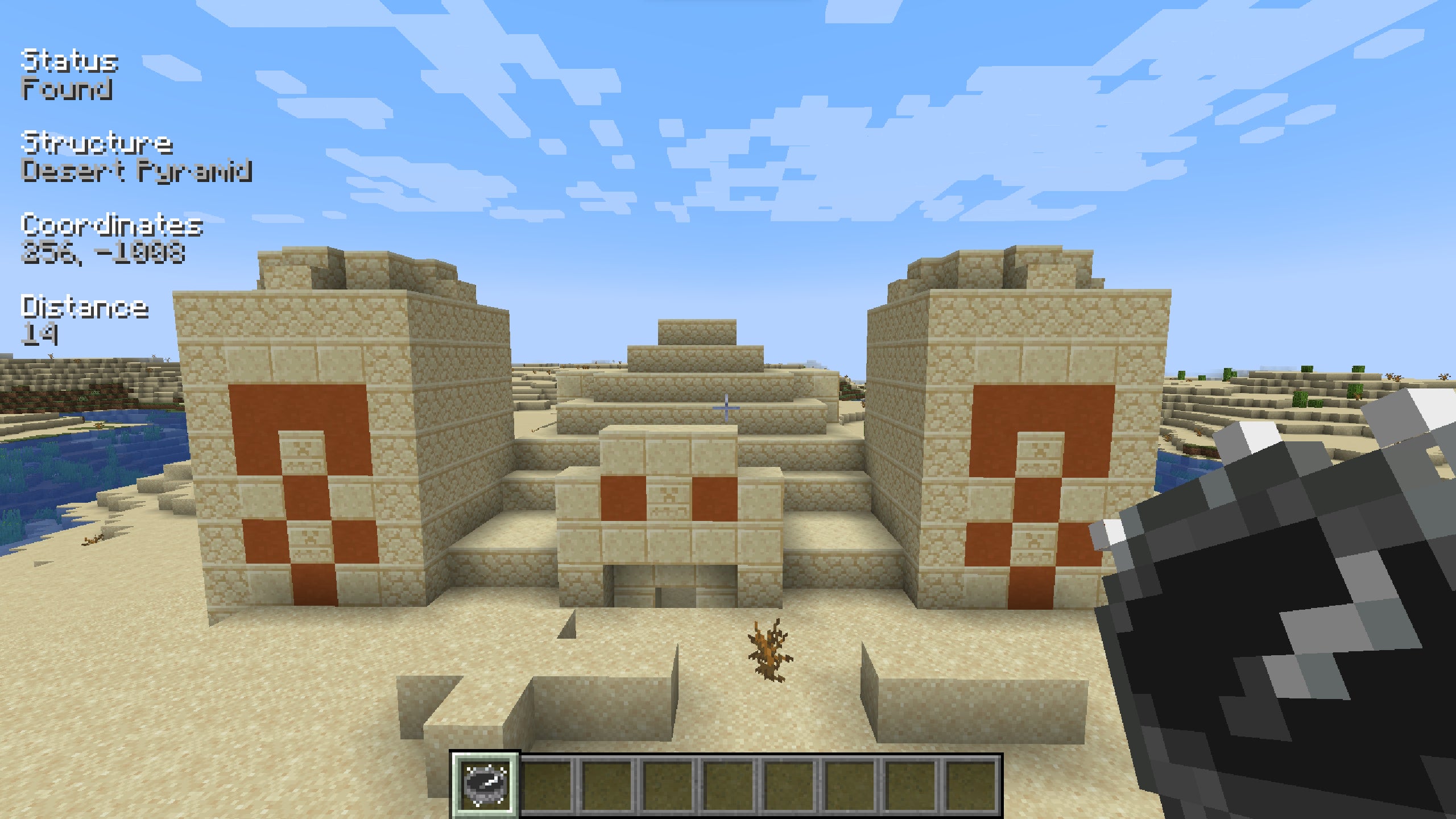 The Explorer&rsquo;s Compass mod in Minecraft