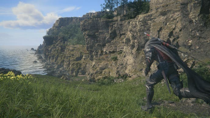 Final Fantasy 16 screenshot of Clive running along a green clifftop with the sun shimmering off the sea