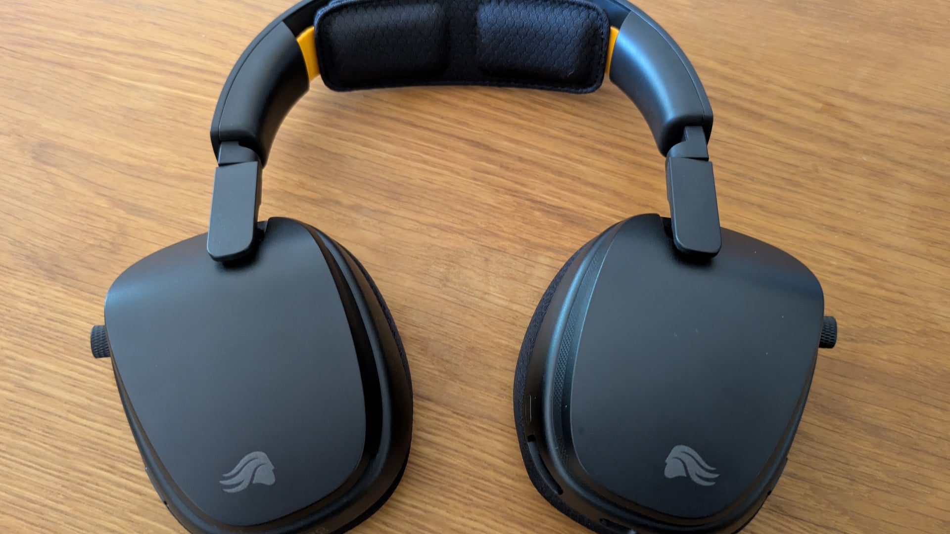 Glorious GHS Wireless Infinite Play im Test: Cleveres Akku-System trifft auf guten Sound